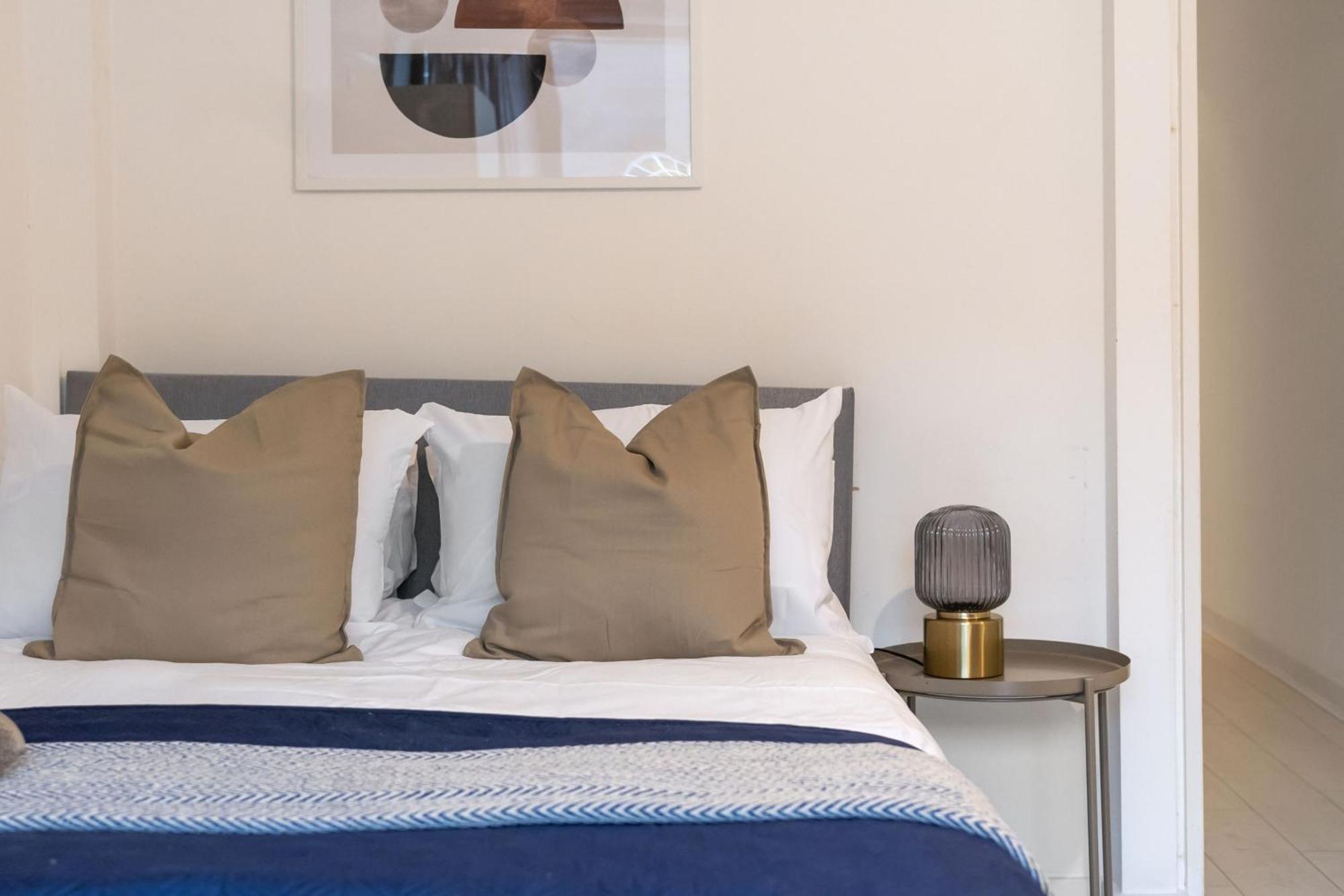 Livestay - Modern Two Bed In Stratford Londres
